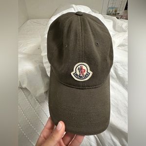 Moncler olive baseball cap